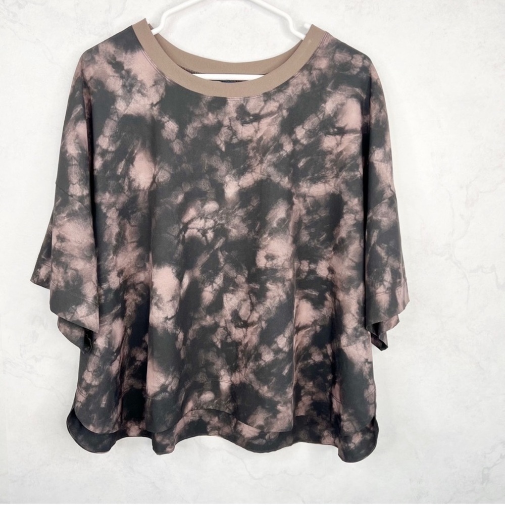 Old Navy Black and Pink Tie-Dye Short Sleeve Work Out Croo Top